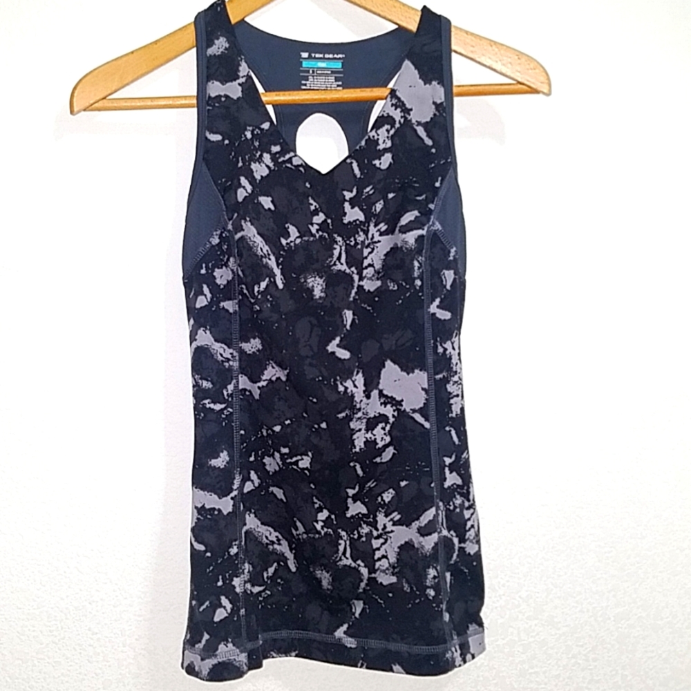 Tek Gear Size Small Yoga Sport Tank with Bra
